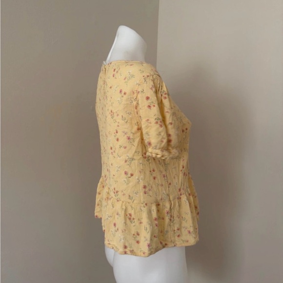 Pink Rose Women’s Floral Yellow Top, Small - Picture 6 of 12